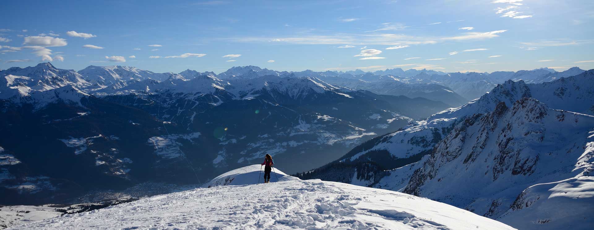 La vue est de plus en plus grandiose